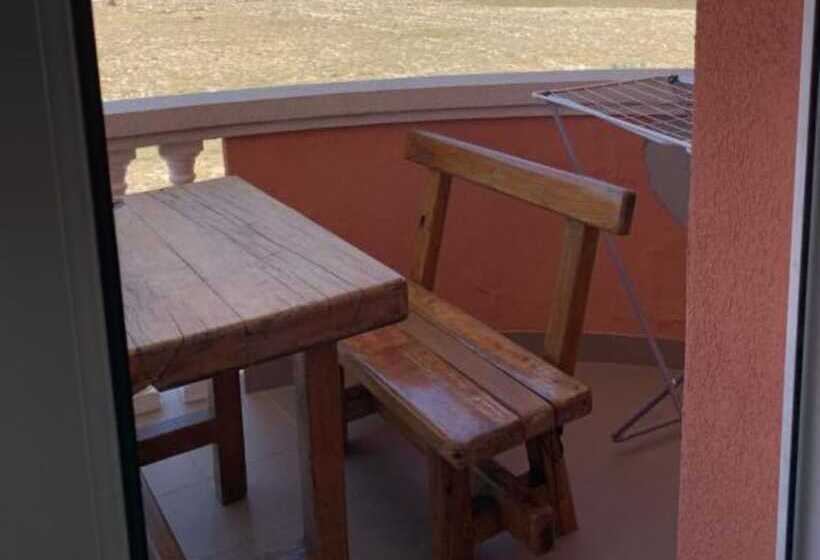 بنسيون Apartments Ata