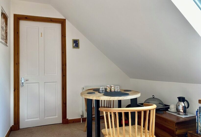 펜션 Cleadail Guest House