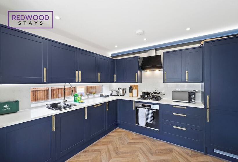 膳宿费 Cove Road Houses By Redwood Stays