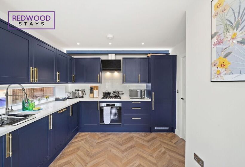 膳宿费 Cove Road Houses By Redwood Stays