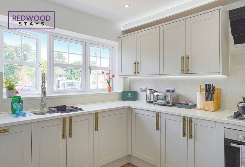 膳宿费 Cove Road Houses By Redwood Stays