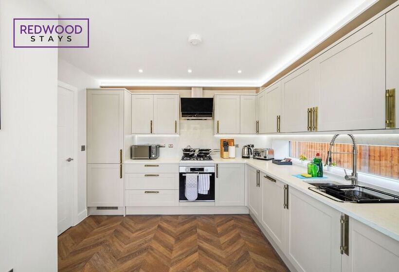 膳宿费 Cove Road Houses By Redwood Stays