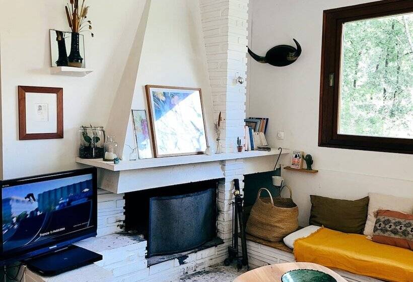 بنسيون Guest House Folk Inn