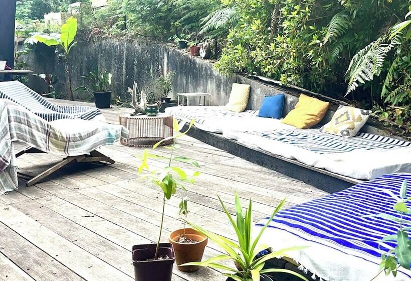 بنسيون Guest House Folk Inn