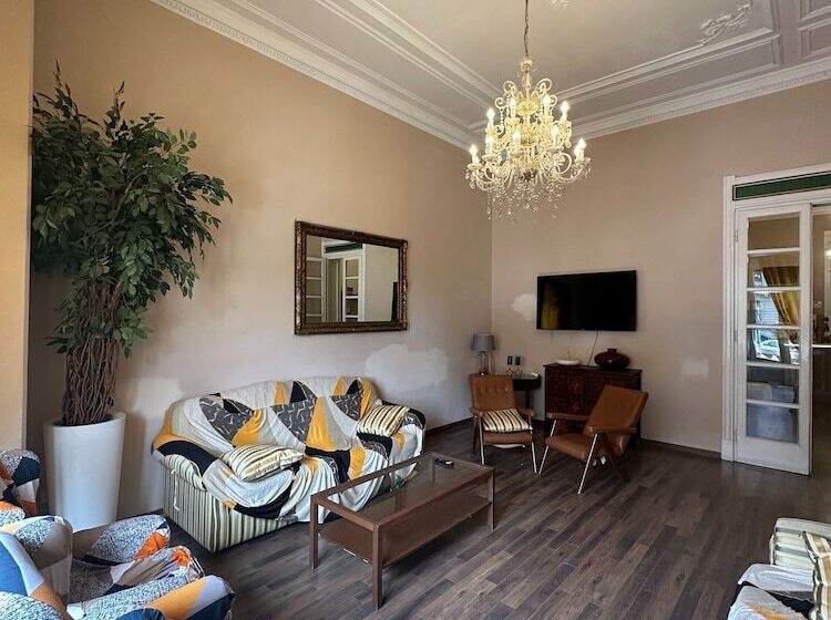 Пансион Room In Guest Room   Viareggio Rooms Facing The Sea