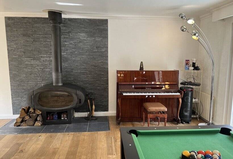 פנסיון Vallée Verte Morancez