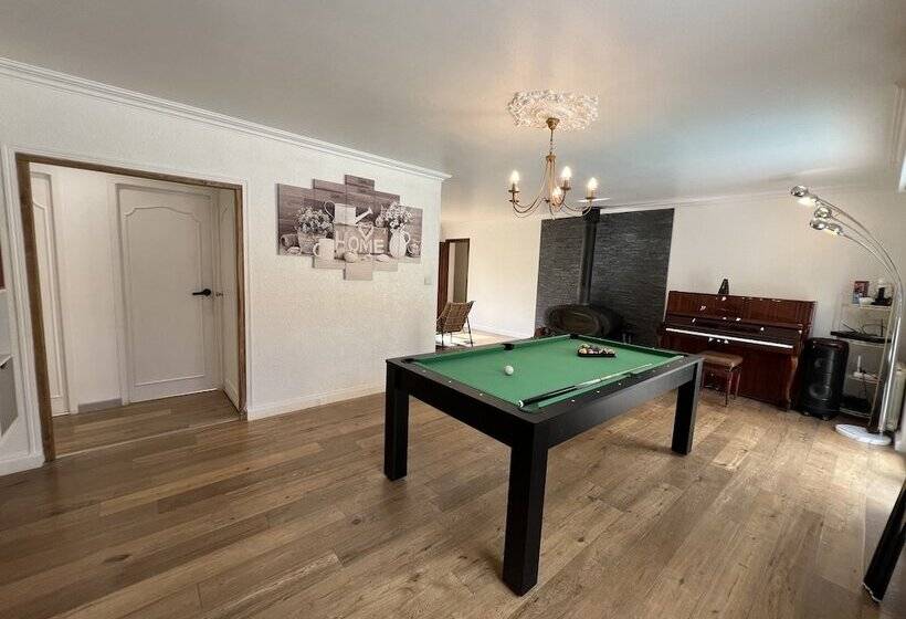 פנסיון Vallée Verte Morancez