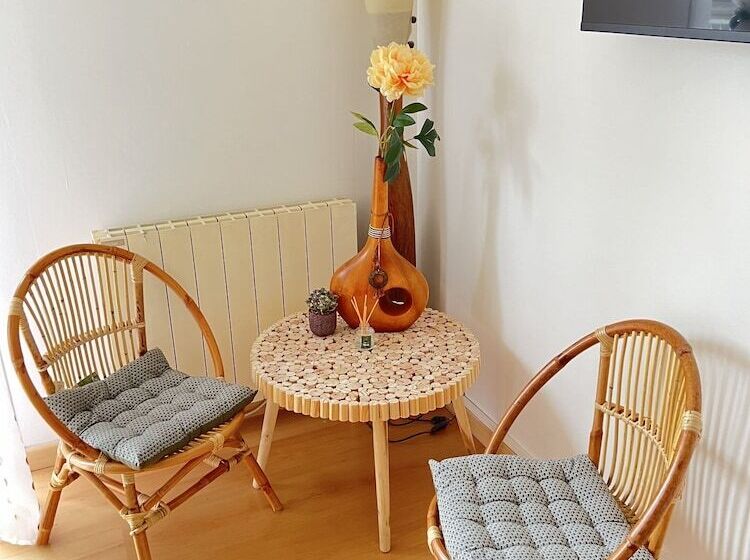 פנסיון Vallée Verte Morancez