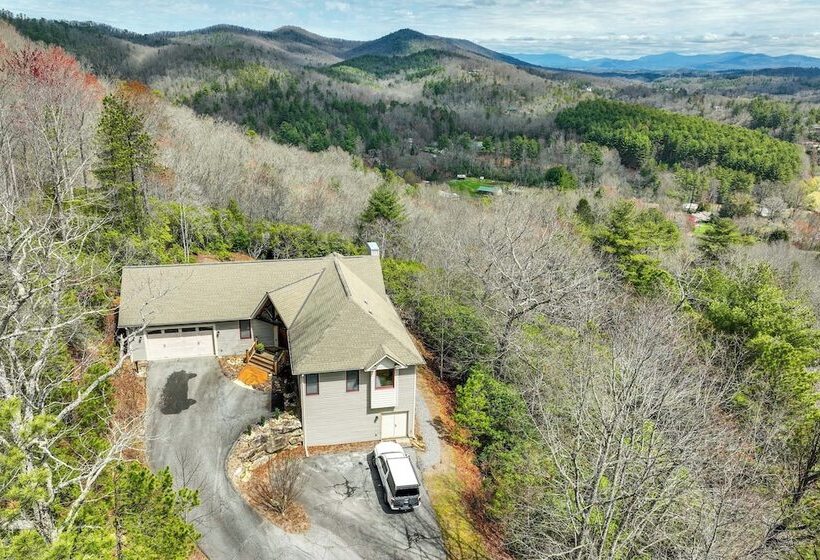 Pisgah Forest Home W/ Large Deck & Mountain Views!