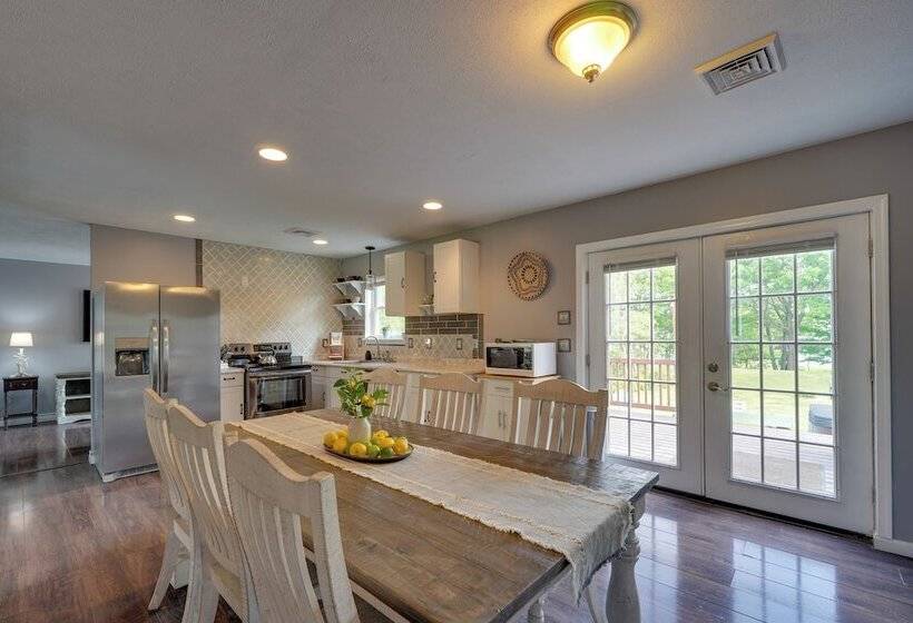 1 Mi To Lakes: Family Pocono Home W/ Fire Pits!