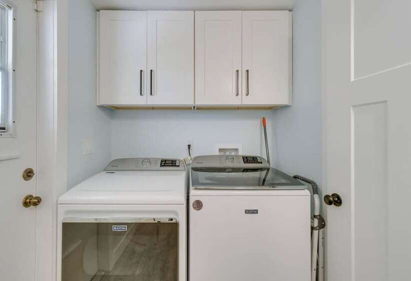 Port Charlotte Canal Front Home W/ Private Pool!