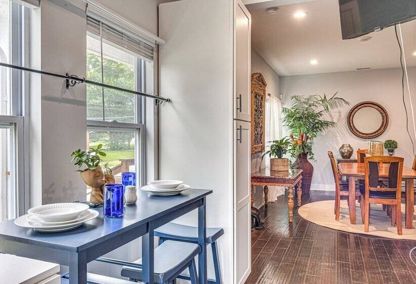 Quiet Home W/ Deck ~ 4 Mi To Downtown Indy