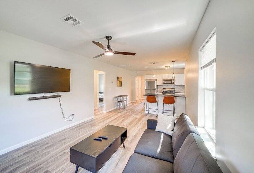 Remodeled Tulsa House W/ Yard ~ 4 Mi To Downtown!