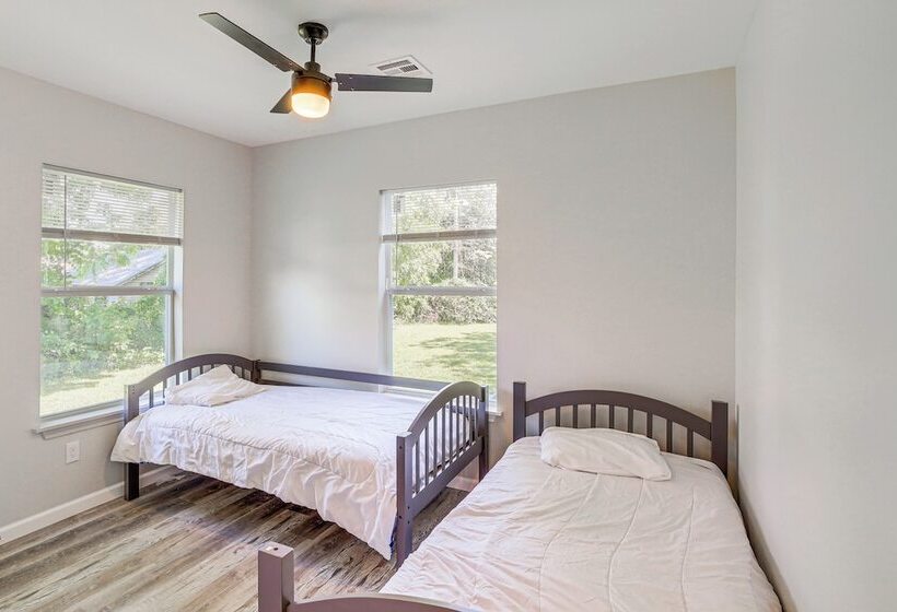 Remodeled Tulsa House W/ Yard ~ 4 Mi To Downtown!