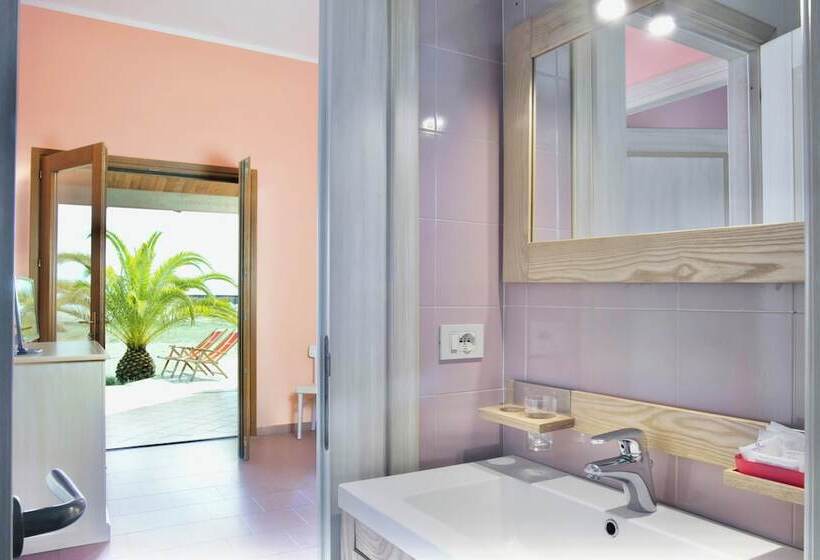 Residence With Private Beach In Bosa Marina Just 100 Meters From The Sea