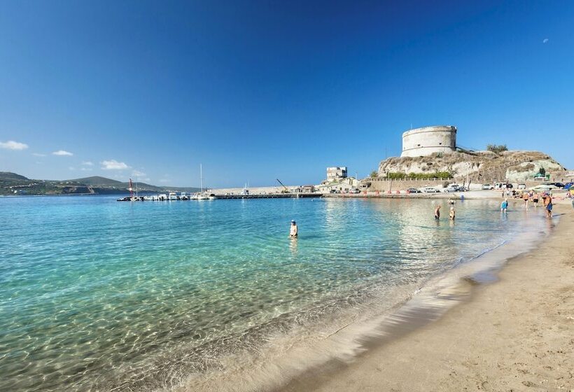 Residence With Private Beach In Bosa Marina Just 100 Meters From The Sea