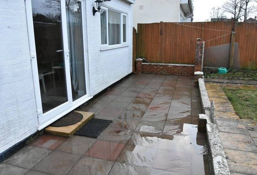 Резиденция Charming Wembley Home Near Wembley Stadium