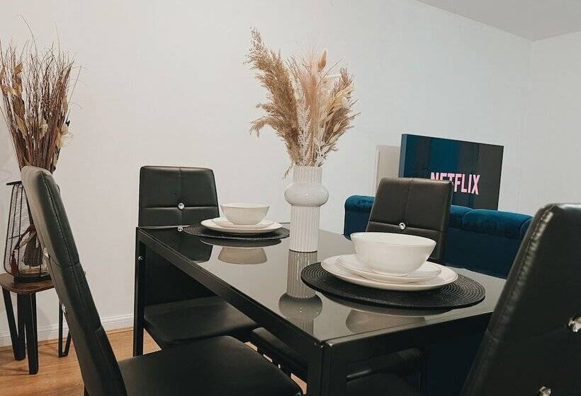 Residens Cozy Windmill House In Smethwick