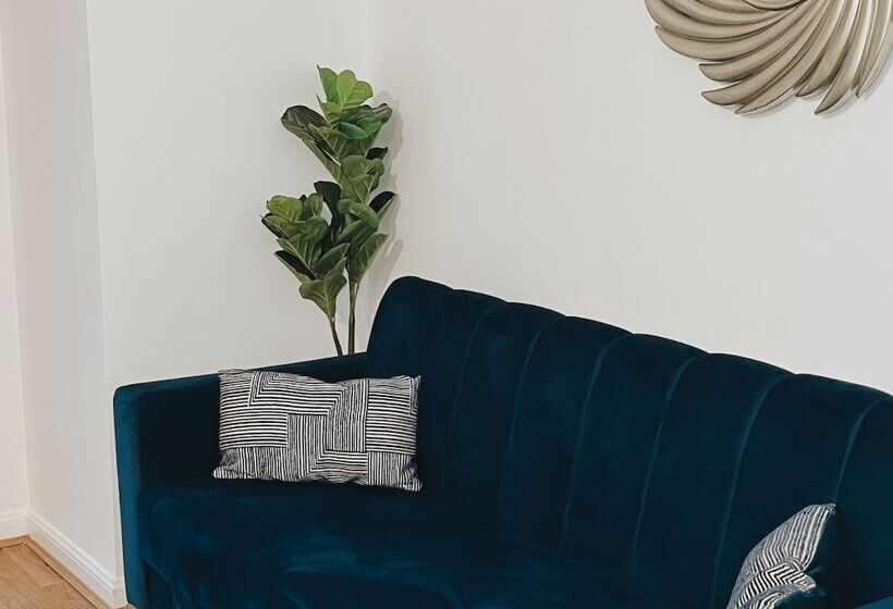 Residens Cozy Windmill House In Smethwick