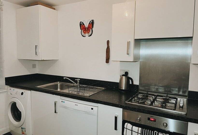 Residens Cozy Windmill House In Smethwick