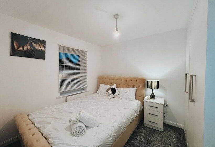 Residens Cozy Windmill House In Smethwick