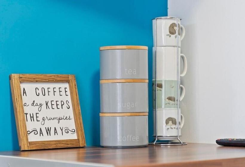 Резиденция Family London Luxe House With 4 Bedrooms