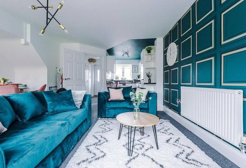 レジデンス Lovely 4 Bed/ Monthly Discount/ Bottle