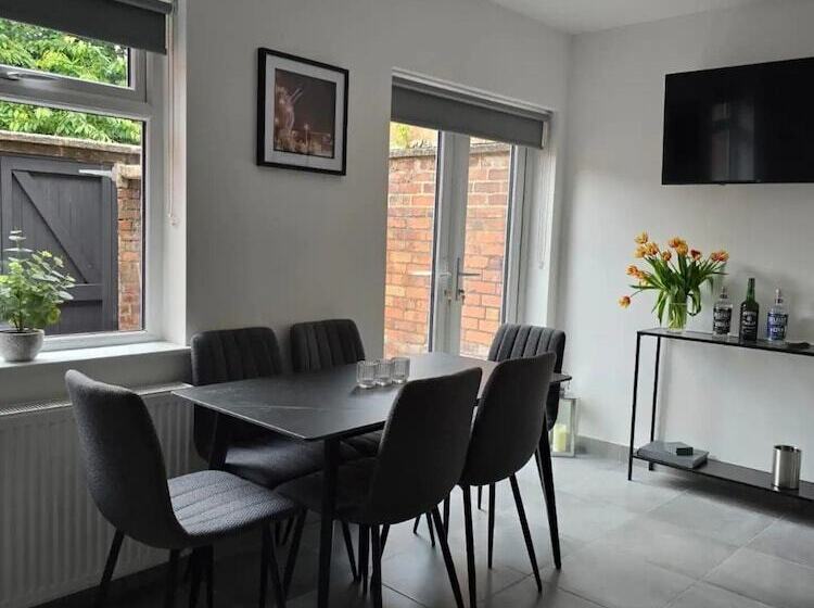 דירת נופש Perfect Home From Home/heart Of Belfast/sleeps 6