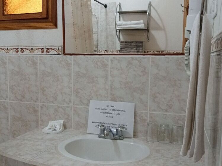 리조트 Tambo Inti Hosteria