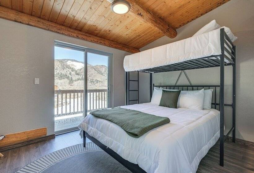 Riverfront Montana Log Cabin W/ Mountain Views!