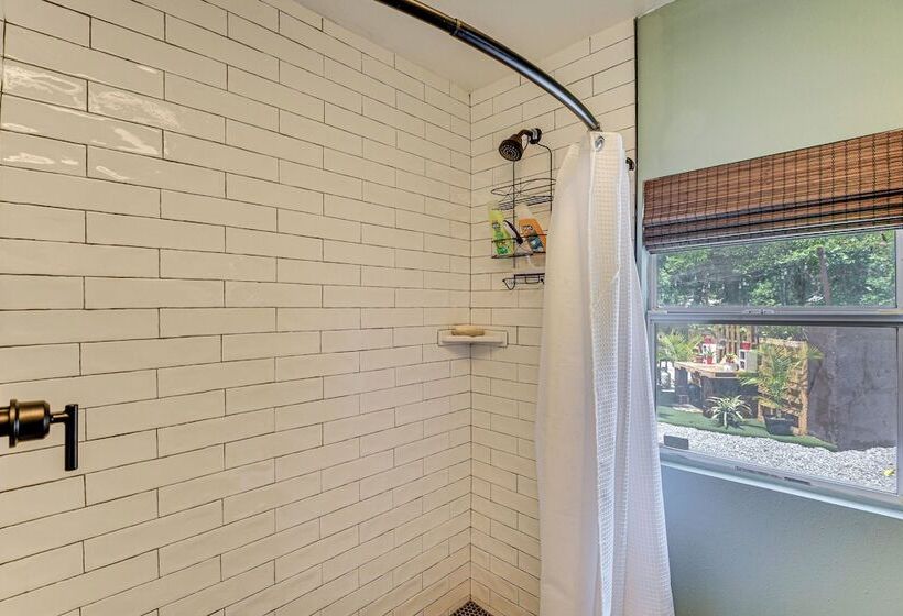 Walk To Historic Dtwn: Sanford Home W/ Gas Grill!