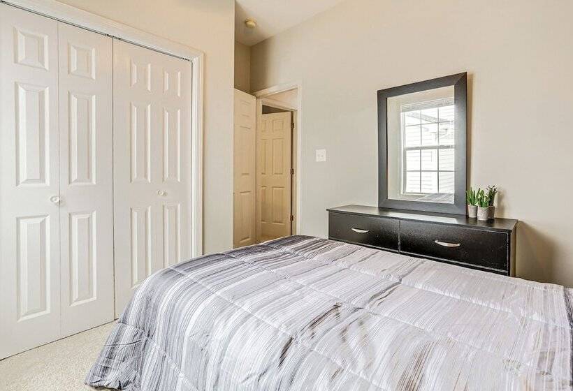 Spacious Frankfort Retreat On Bourbon Trail!