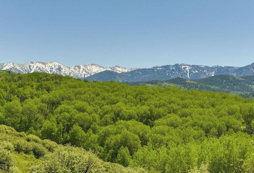 Salt River Access: Mtn View Star Valley Cabin!