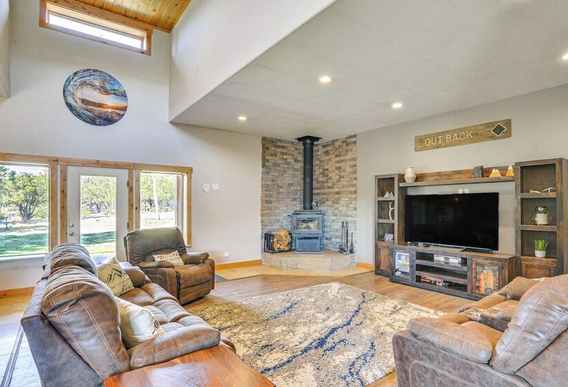 Stunning Buena Vista Home ~ 4 Mi To River Rafting!