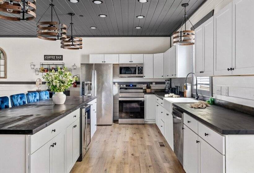 Sweet Escape By Ghosal Luxury Lodging