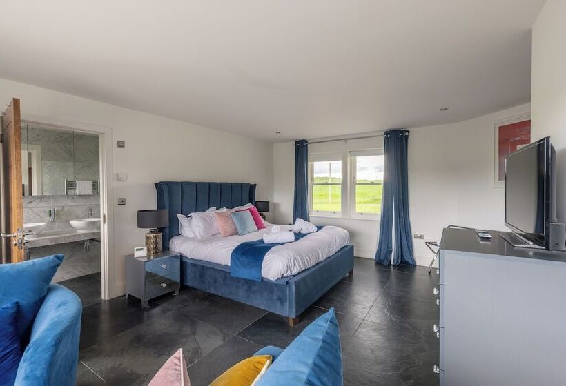 The Duke   North East Escapes