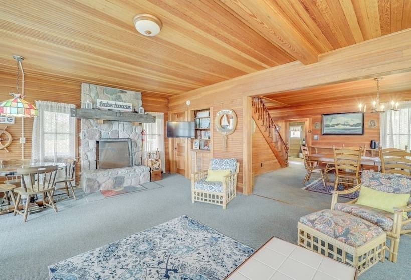 Waterfront Alanson Cottage W/ Dock & Lake Access!