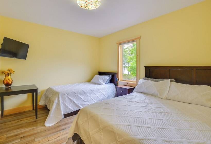 Hot Tub & Dock: Waterfront Wellesley Island Home!