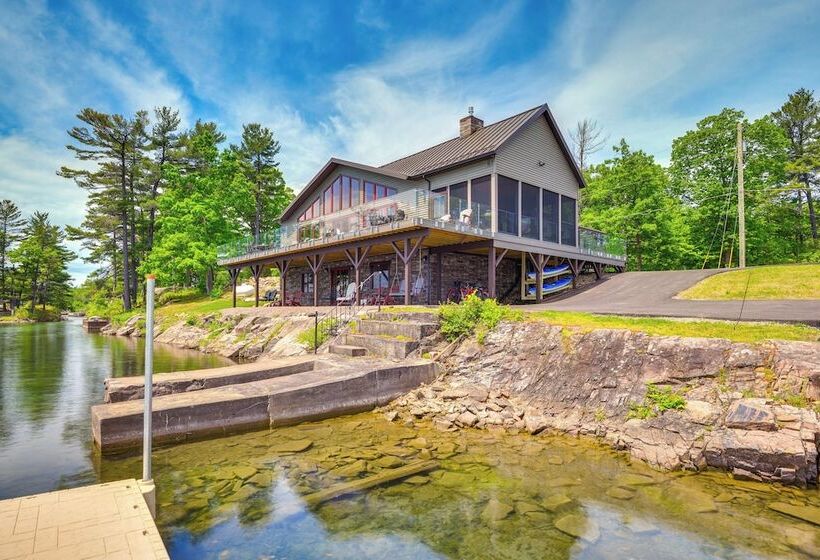 Hot Tub & Dock: Waterfront Wellesley Island Home!