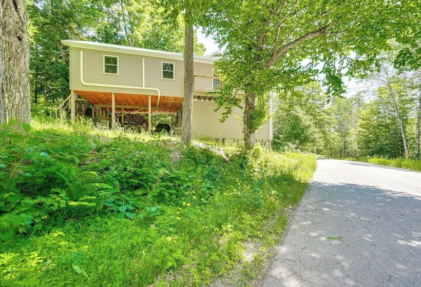 Wilmington Retreat Near Trails, Skiing & Festivals