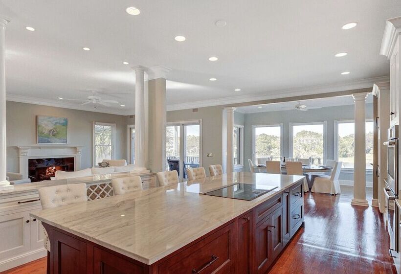 20 Morgan Place Drive By Avantstay Waterfront Home W/ Private Dock