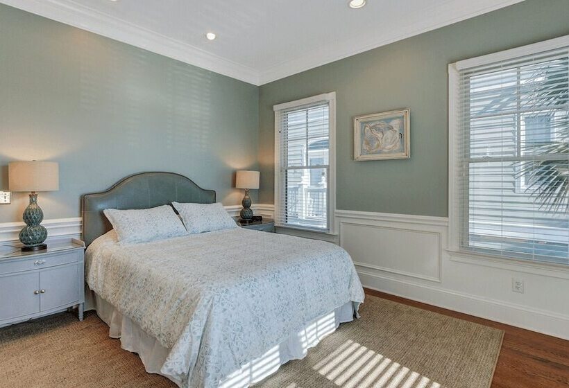 20 Morgan Place Drive By Avantstay Waterfront Home W/ Private Dock