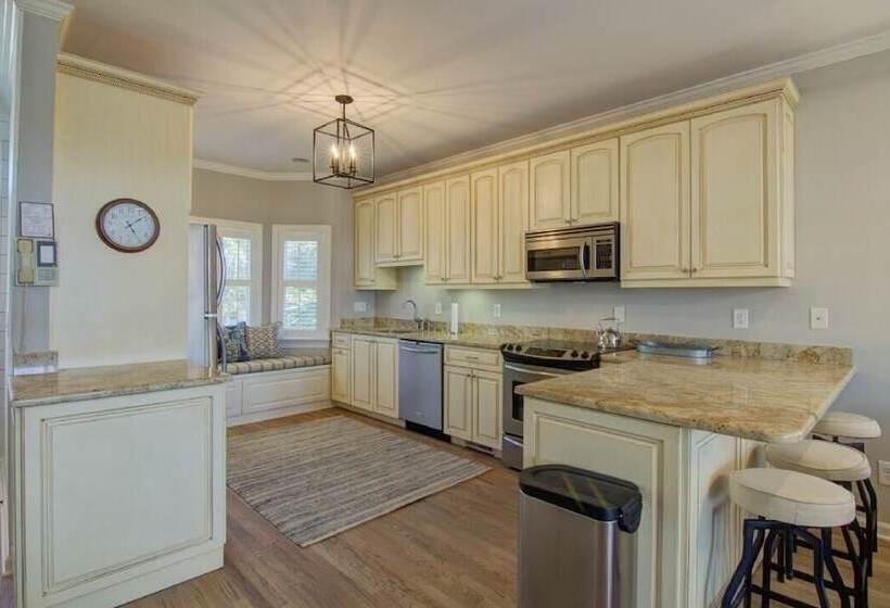 26 Ocean Point By Avantstay Beach Home W/ Amazing Views & Community Pool!