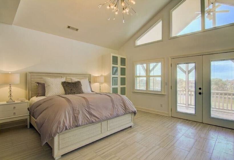 26 Ocean Point By Avantstay Beach Home W/ Amazing Views & Community Pool!