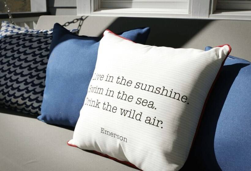 2701 Palm Boulevard By Avantstay Steps To The Beach, Ping Pong, Putting Green