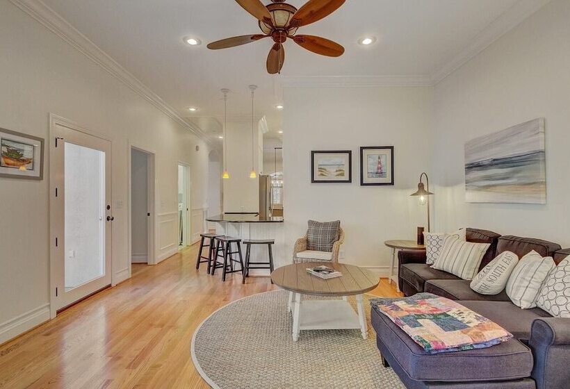 28 Beachwood West By Avantstay Close To Beach, Multiple Decks & Private Pool!