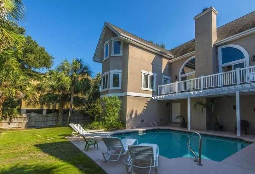 28 Beachwood West By Avantstay Close To Beach, Multiple Decks & Private Pool!