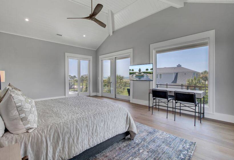 3 47th Avenue By Avantstay Oceanfront + Private Pool + View