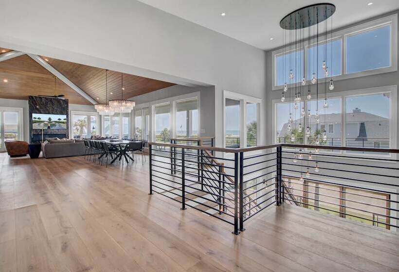 3 47th Avenue By Avantstay Oceanfront + Private Pool + View