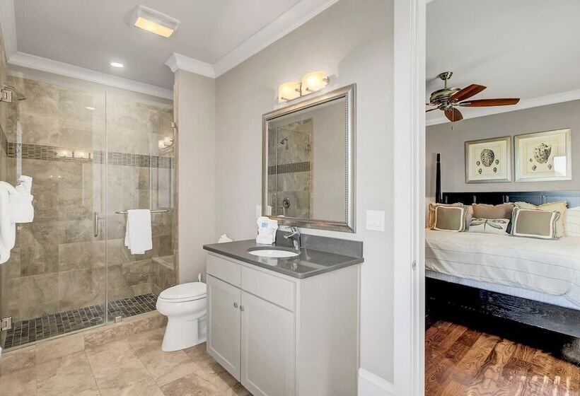 3100 Palm Boulevard By Avantstay Beachfront, Ocean Views, Private Pool